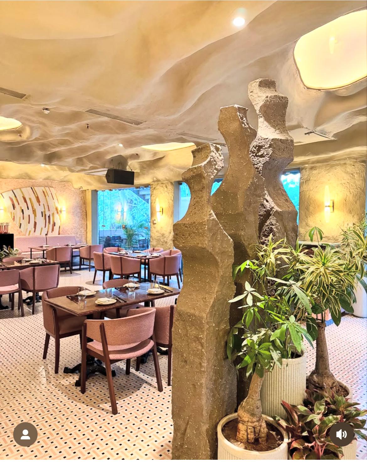 Swan Restaurant